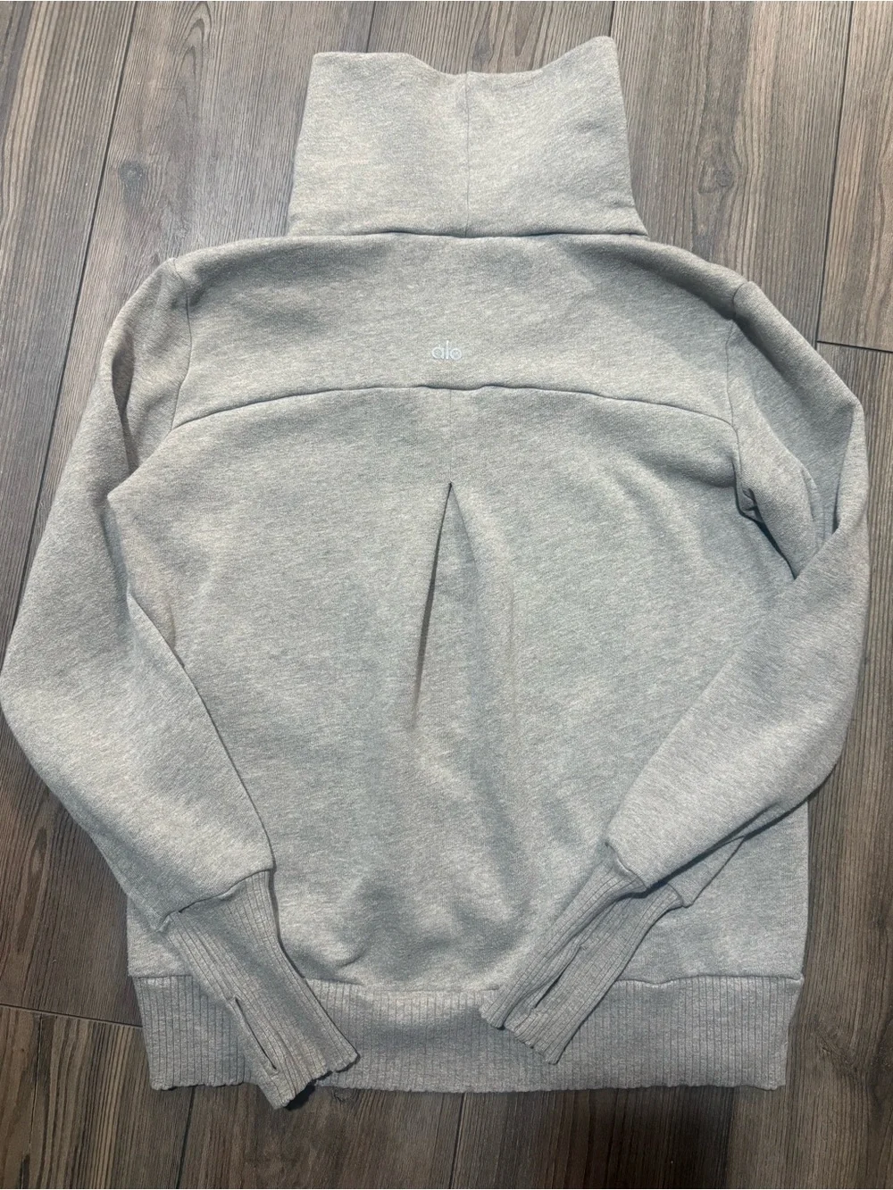 Alo Yoga Womens Haze Funnel Neck Sweatshirt Oatmeal Beige Athleisure Medium